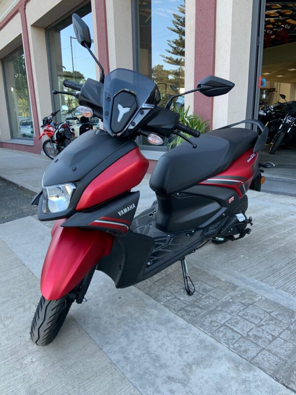 YAMAHA RAYZR 125cc (ROJO)