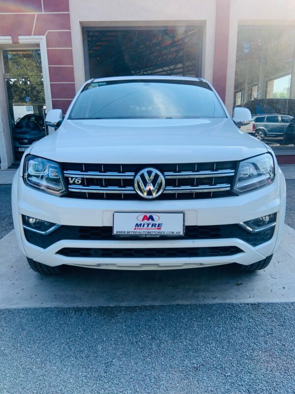 VOLKSWAGEN AMAROK HIGHLINE V6