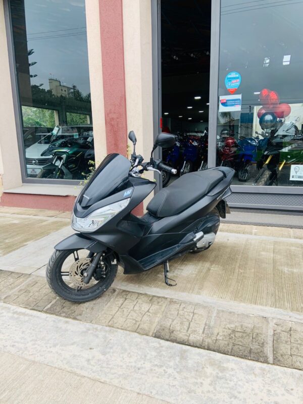 HONDA PCX 150CC (AÑO 2017 USADA) - Imagen 6