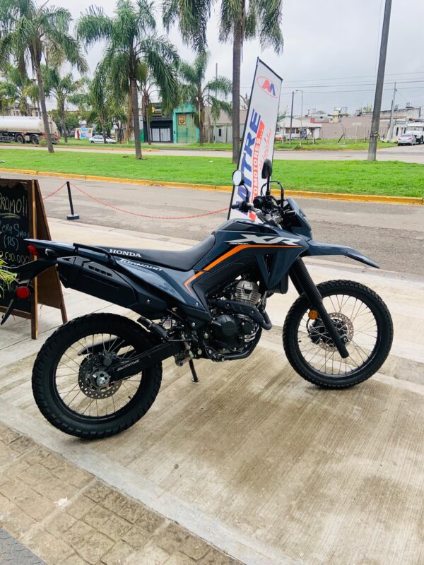 HONDA XR TORNADO 300CC (AÑO 2025 USADA) - Imagen 3