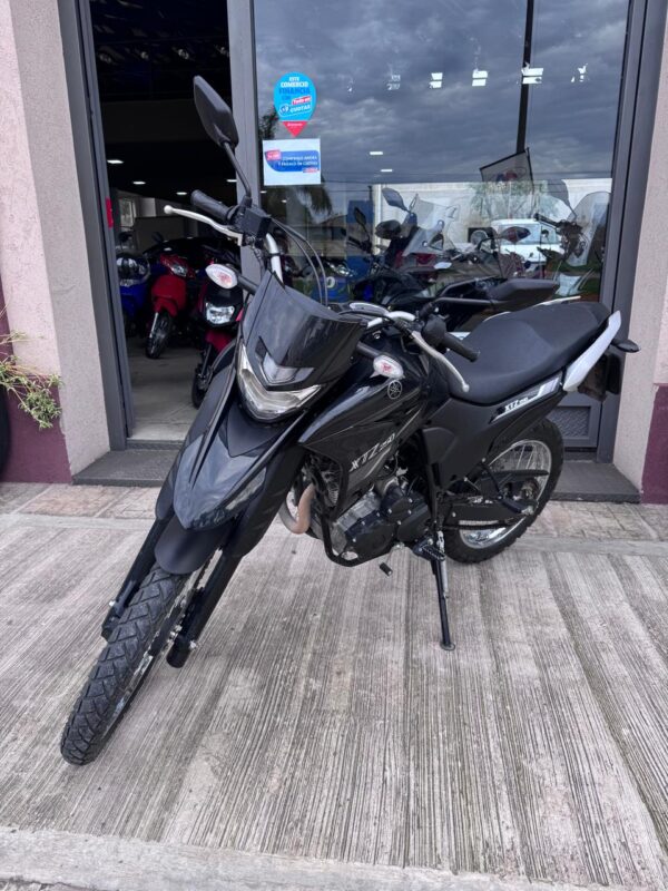 YAMAHA XTZ 250CC (AÑO 2023 USADA)